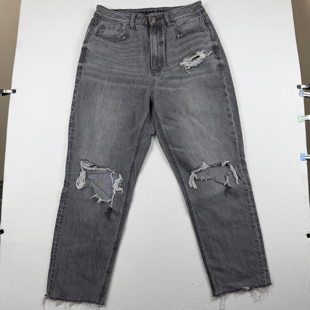 American Eagle Gray Distressed Mom Jeans High Waisted Raw Hem Size 4